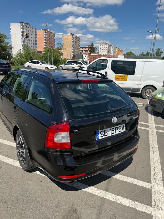 SKODA Octavia 2010 — imagine 2