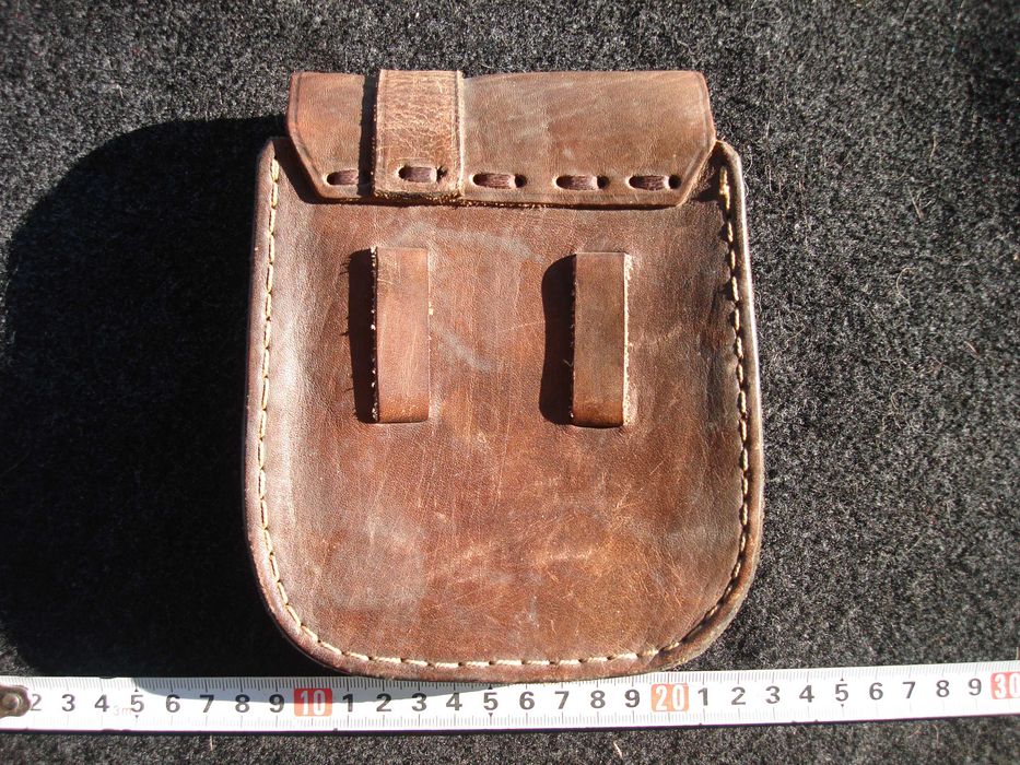 Кожена чантичка за колан за смартфон