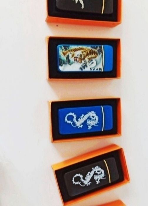 Электронная зажигалка для подарка