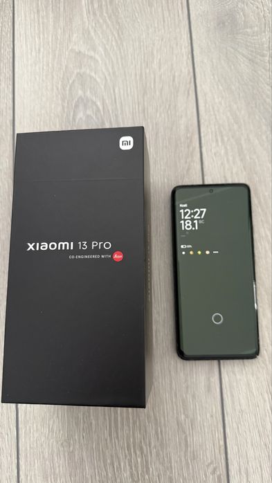 Продам Xiaomi 13 Pro 12/256 GB