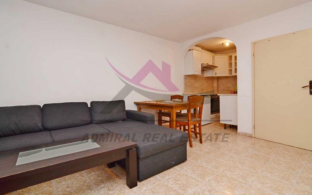 Дава се под наем Двустаен апартамент в Варна, Генералите - 50 кв.м за 458.49 € - Снимка #1