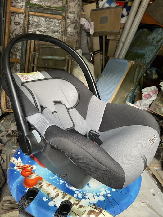 Детское авто кресло
