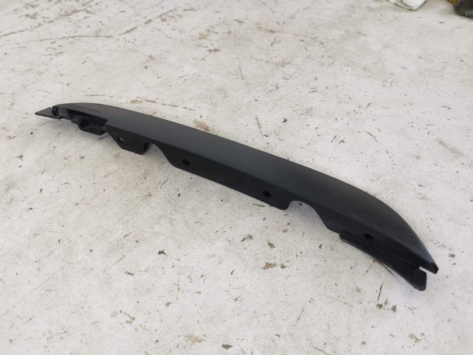 Въздухоотводник За Предна Броня Десен Ланд Роувър Рейндж Роувър Евок /