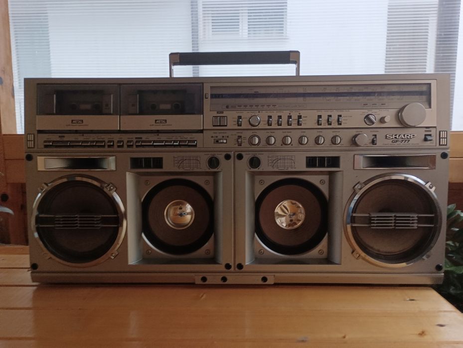 Касетофон Sharp 777Z