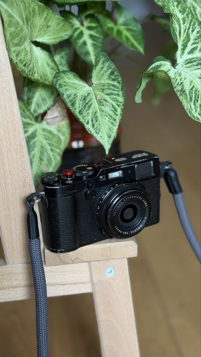 Fujifilm X100 F
