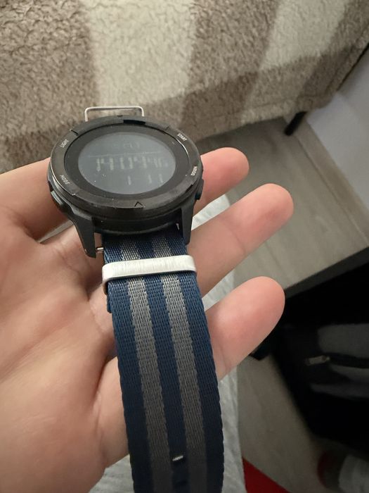 Ceas North Edge Digital pret 150 ron