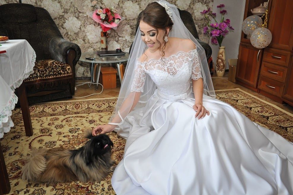 Продам свадебное платье