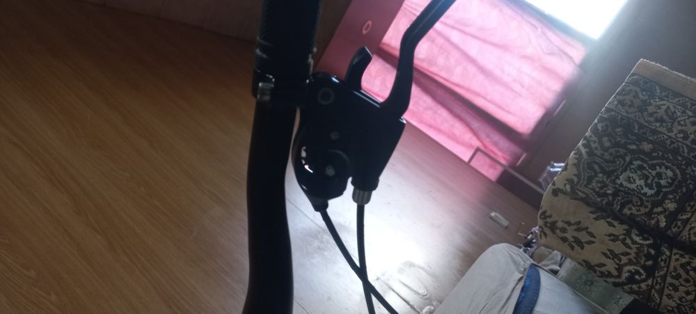 Велик продам бу .