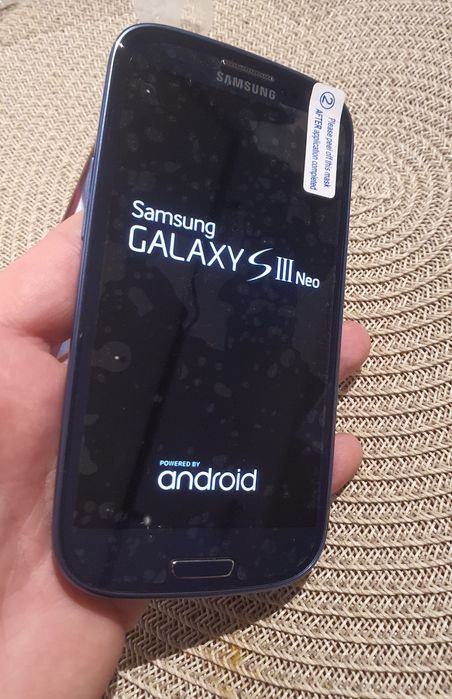 Vând Samsung S3 Neo de colectie.Pret 180 ron