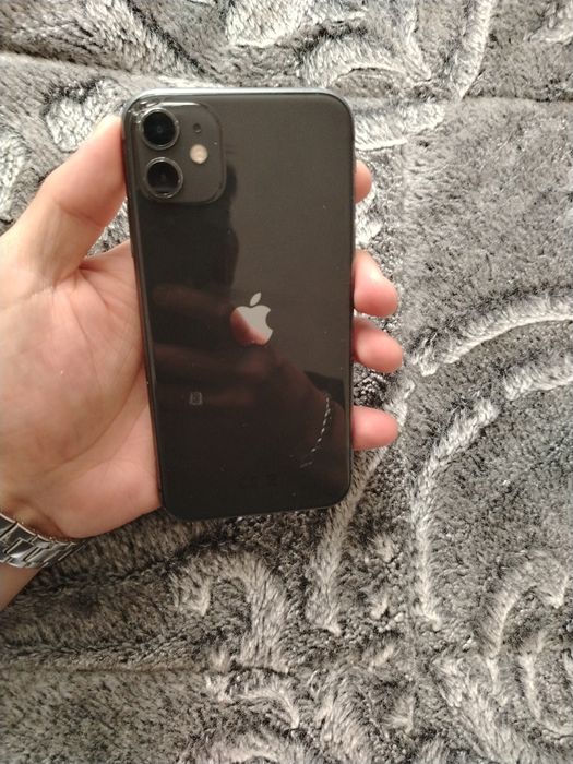 Iphone 11    64gb