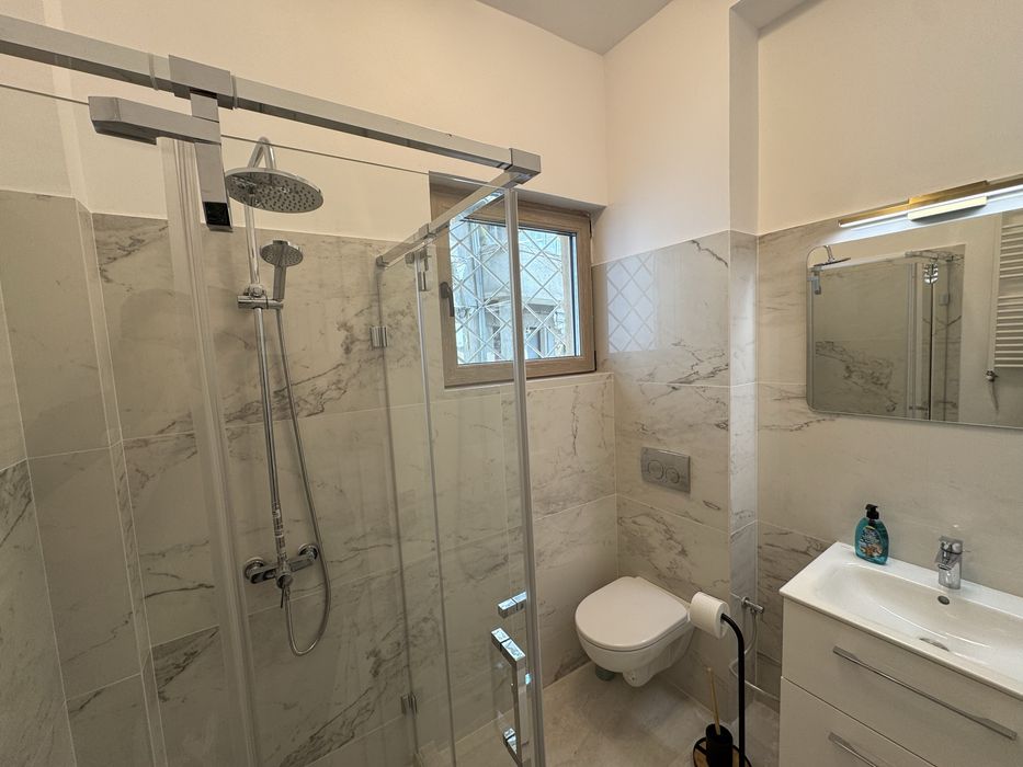 Apartament De închiriat zona Cișmigiu-direct proprietar