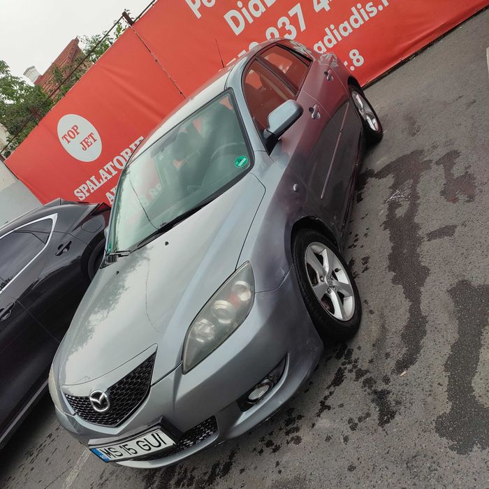MAZDA 3 2004 — imagine 2