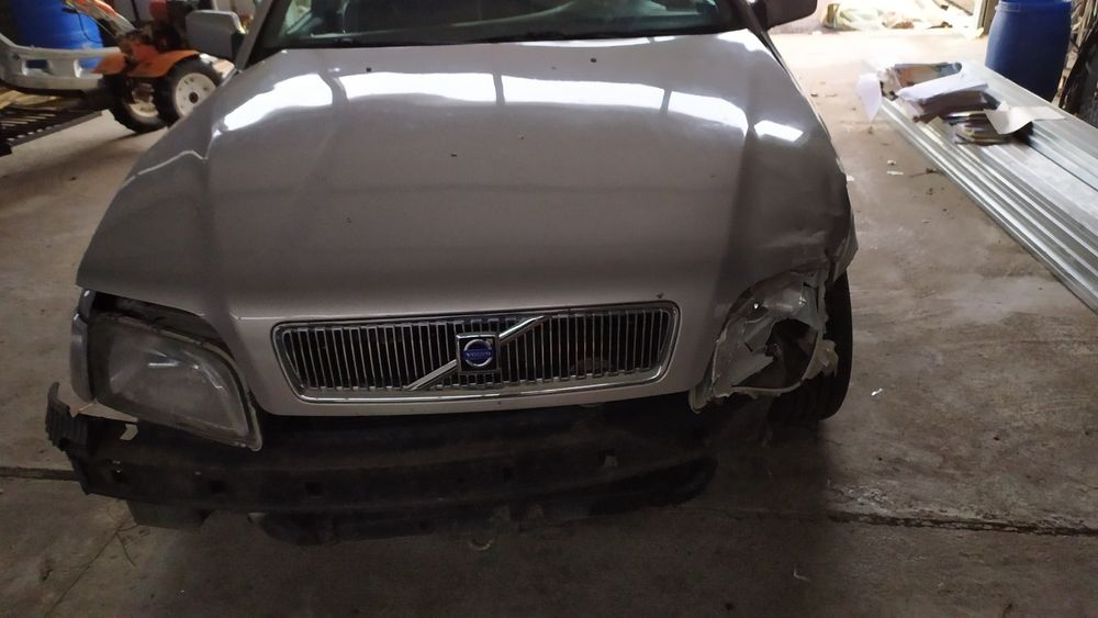 Волво s40 на части 96 година 2.0 140 коня