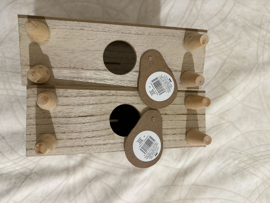 Дървена кутия / Касичка за пътешествия