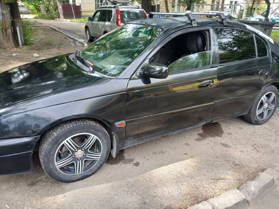Прадаю тайота авенсиис отличном состаяеи ик