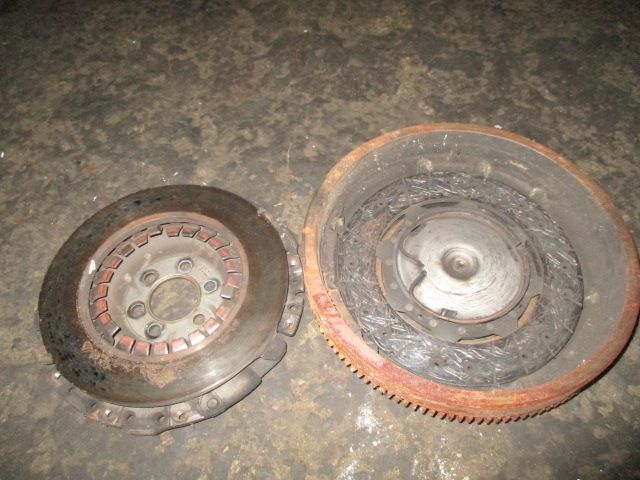 Kit ambreaj volanta placa disc Golf 4 Bora Seat Skoda 1,6 benzina 8v