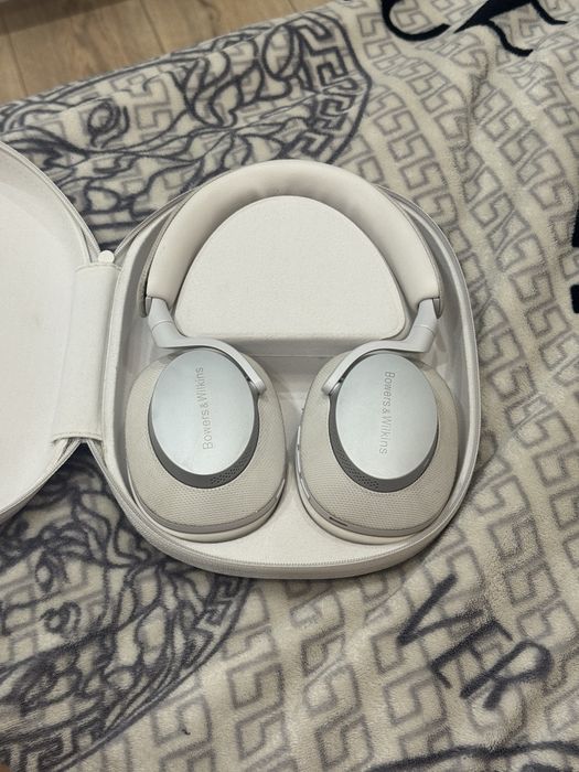 Bowers & Wilkins Px7 S2e