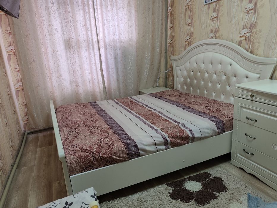 Продам двухспальную кровать