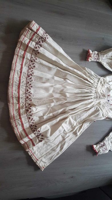 Costum popular foarte vechi  - mărimea S