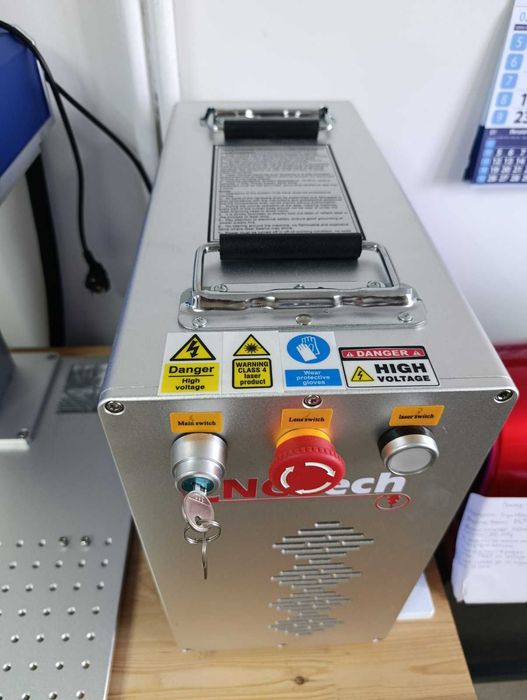 Fiber лазер 20W CNC Tech – като нов | Работна площ 20x20 см | EZCAD