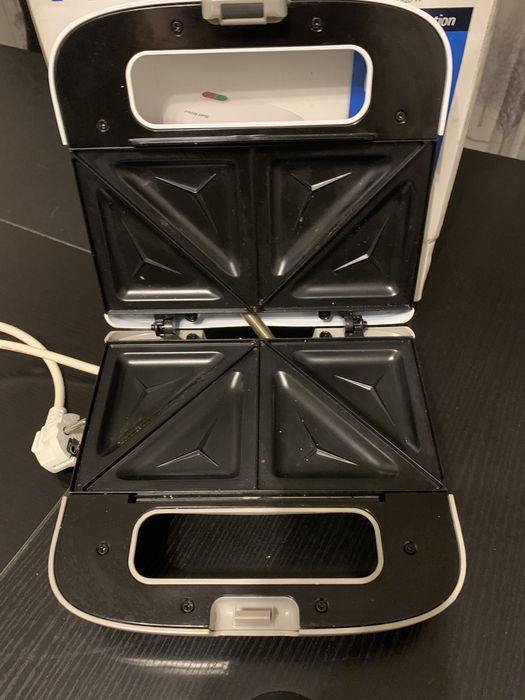 Электорвафельница PHILIPS