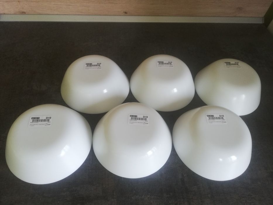 7 евро, за 6 броя нови купички,  стъкло,  500 мл вместимост,  с етикет