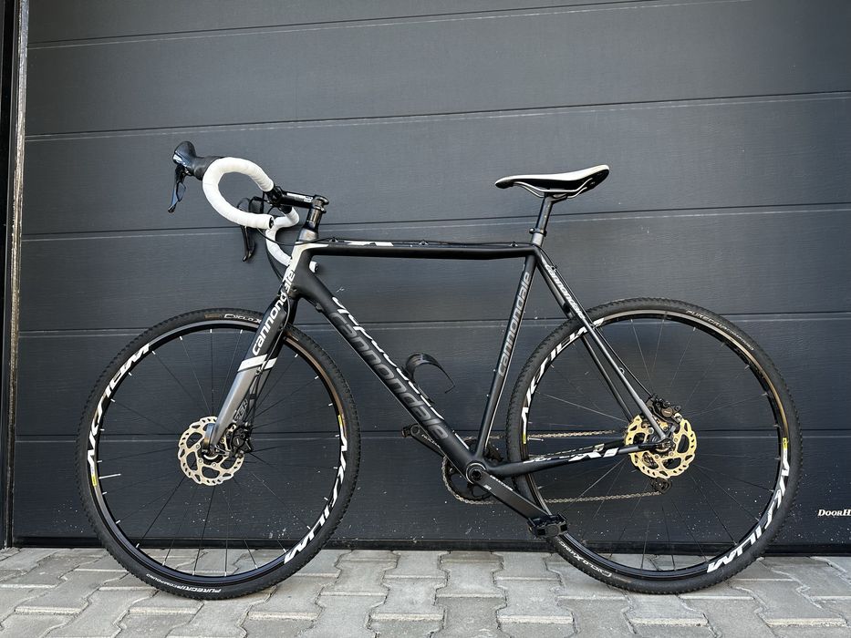 Карбонов гравел Cannondale 58см 28” 1х11