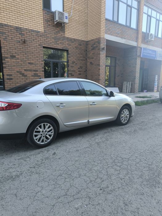 Продам Renault FLUENCE