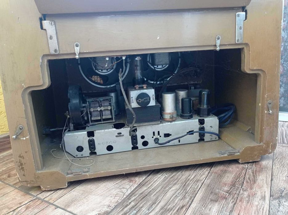 Радио-грамофон Урал 57