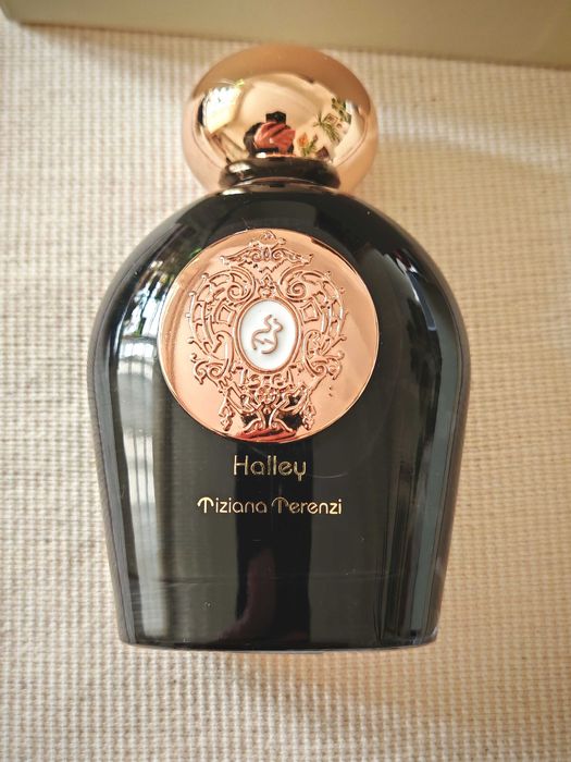 Tiziana Terenzi Halley Луксозен Парфюмен Екстракт от колекцията Comete Collection  2019 г.