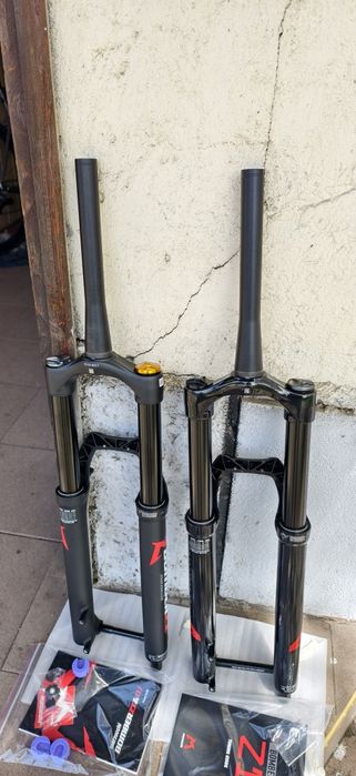 НОВИ 29"-160mm Marzocchi Bomber Z1 Grip  Black Enduro Вилка Ендуро