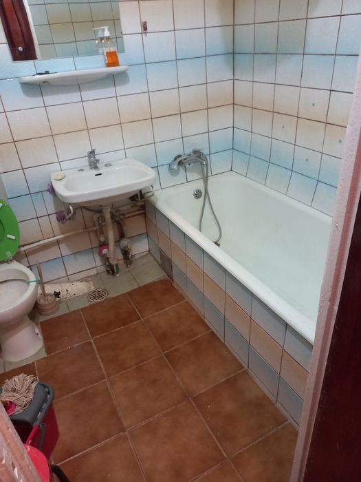 Garsonieră de închiriat Berceni Preț 300€