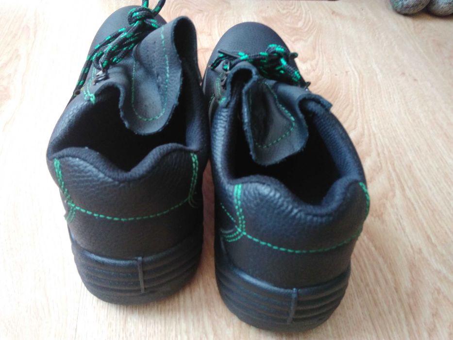 Рaботни обувки  номер 42