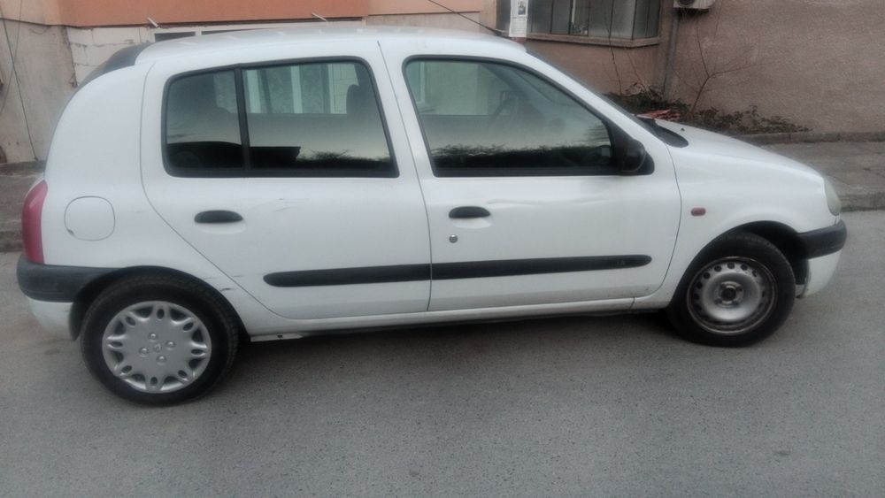 Renault clio 1.2i 2000 на части