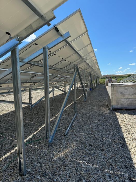 Sistem complet de montaj la sol 20 panouri fotovoltaice