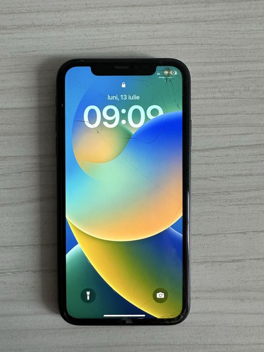 Iphone 11  Negru 64GB