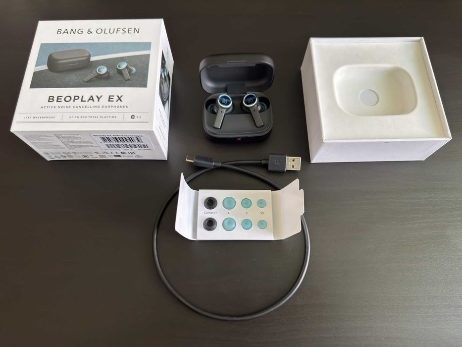 Bang & Olufsen Beoplay EX - кейс + дясна слушалка / лява дефектна