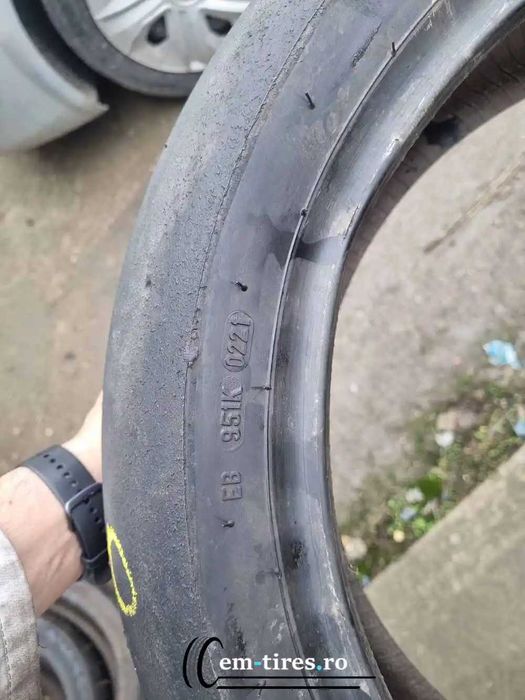 Anvelopa Vara 180/55 R17 METZELER Racetec TD Slick - N060