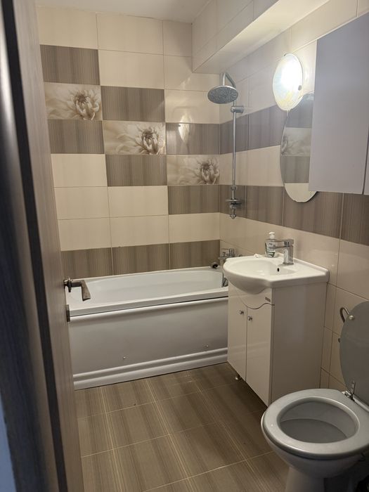 Apartament 3 camere de inchiriat in centru Suceava