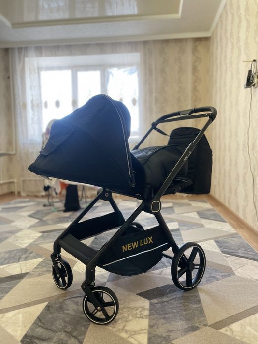 New lux коляска продается!! Срочно