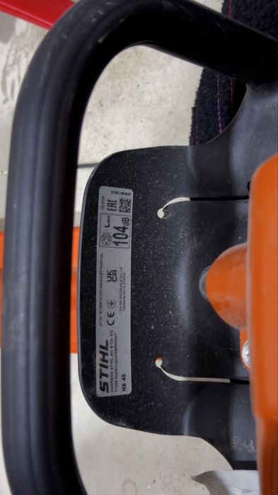 Бензинов храсторез STIHL HS 45 нов!