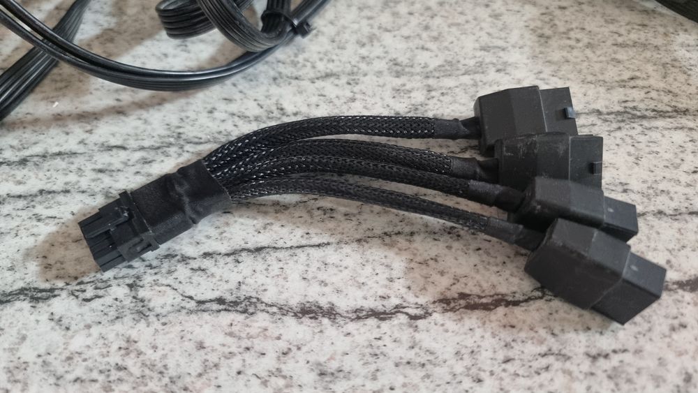 Sursă SEGOTEP GF1250W GOLD full modulară