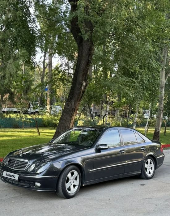Мерс 211 продам .