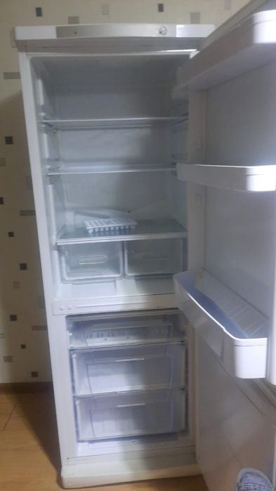 Холодильник индизит