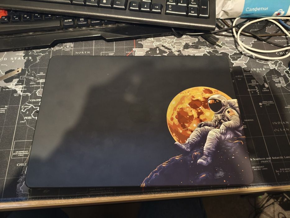 MacBook air M2 , 8гб/512гб срочно не дорого