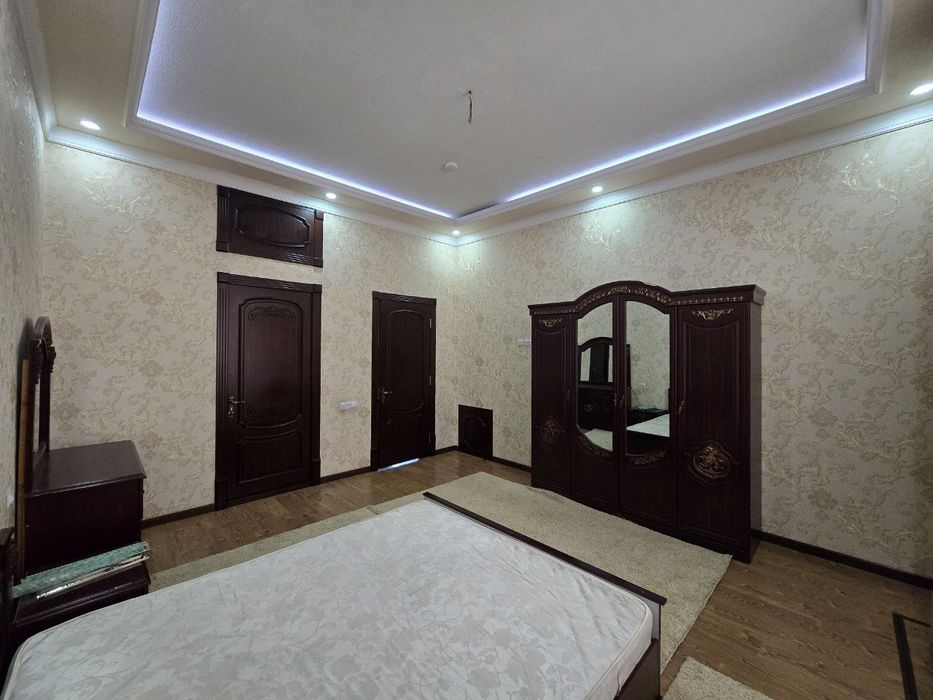 Юнусабад Дом аренда 8 ком