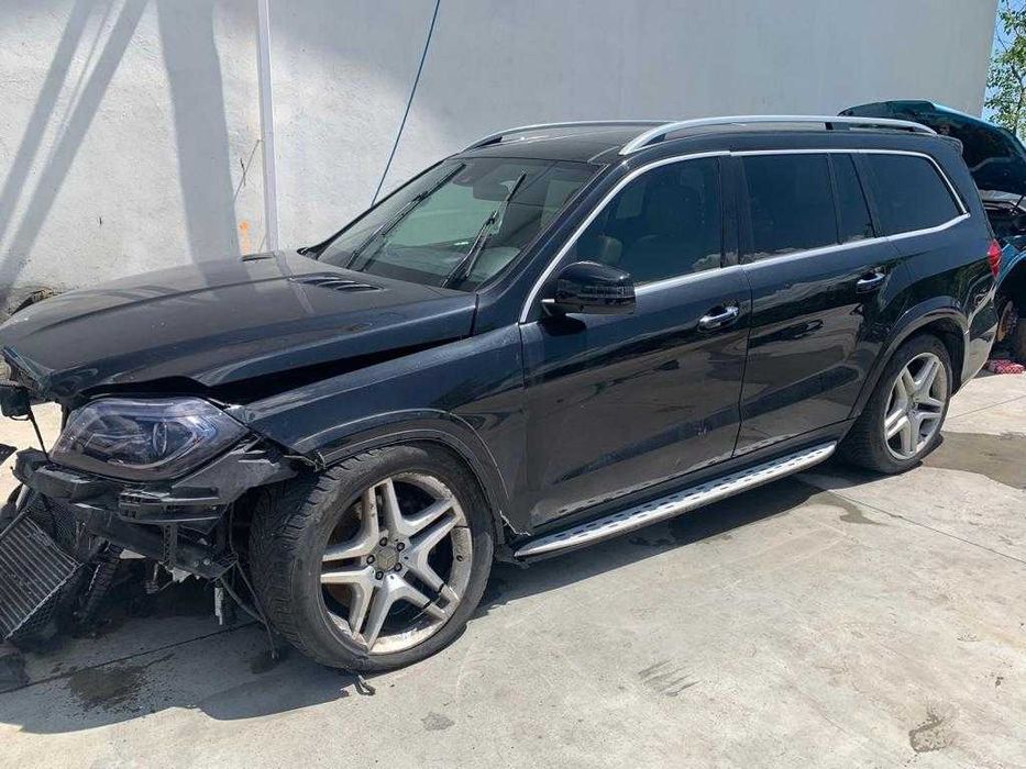 Dezmembrez mercedes GL x166 gl 350 cdi euro 6/GL 350/gl 400/