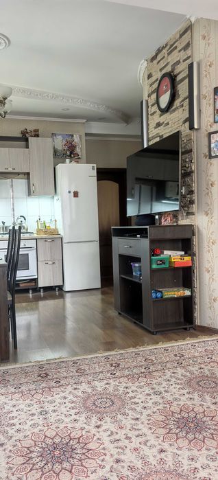 Продаётся 3 комнатная квартира