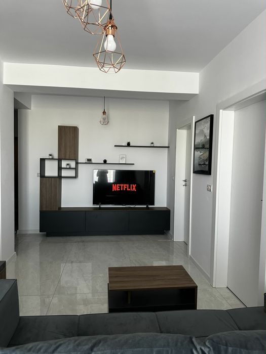 Apartament cu 2 camere, de inchiriat