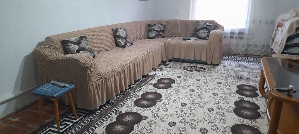 Продаётся дом. 10 соток